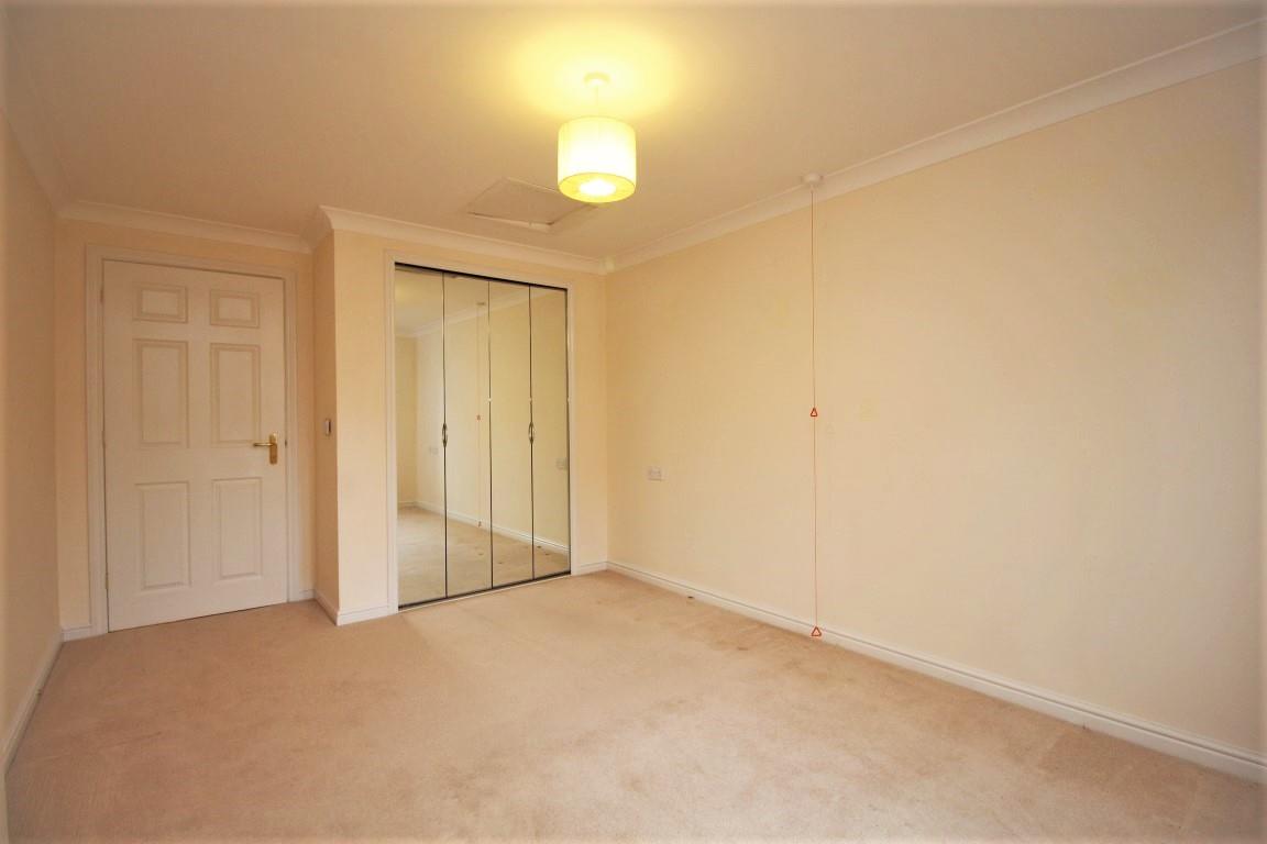 Sheppard Court, Tilehurst, Reading